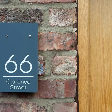 Flat 3 Garth House * York